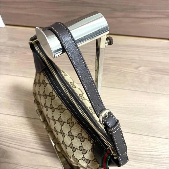 Gucci Beige and Dark Brown Shoulder Bag - Picture 10 of 12